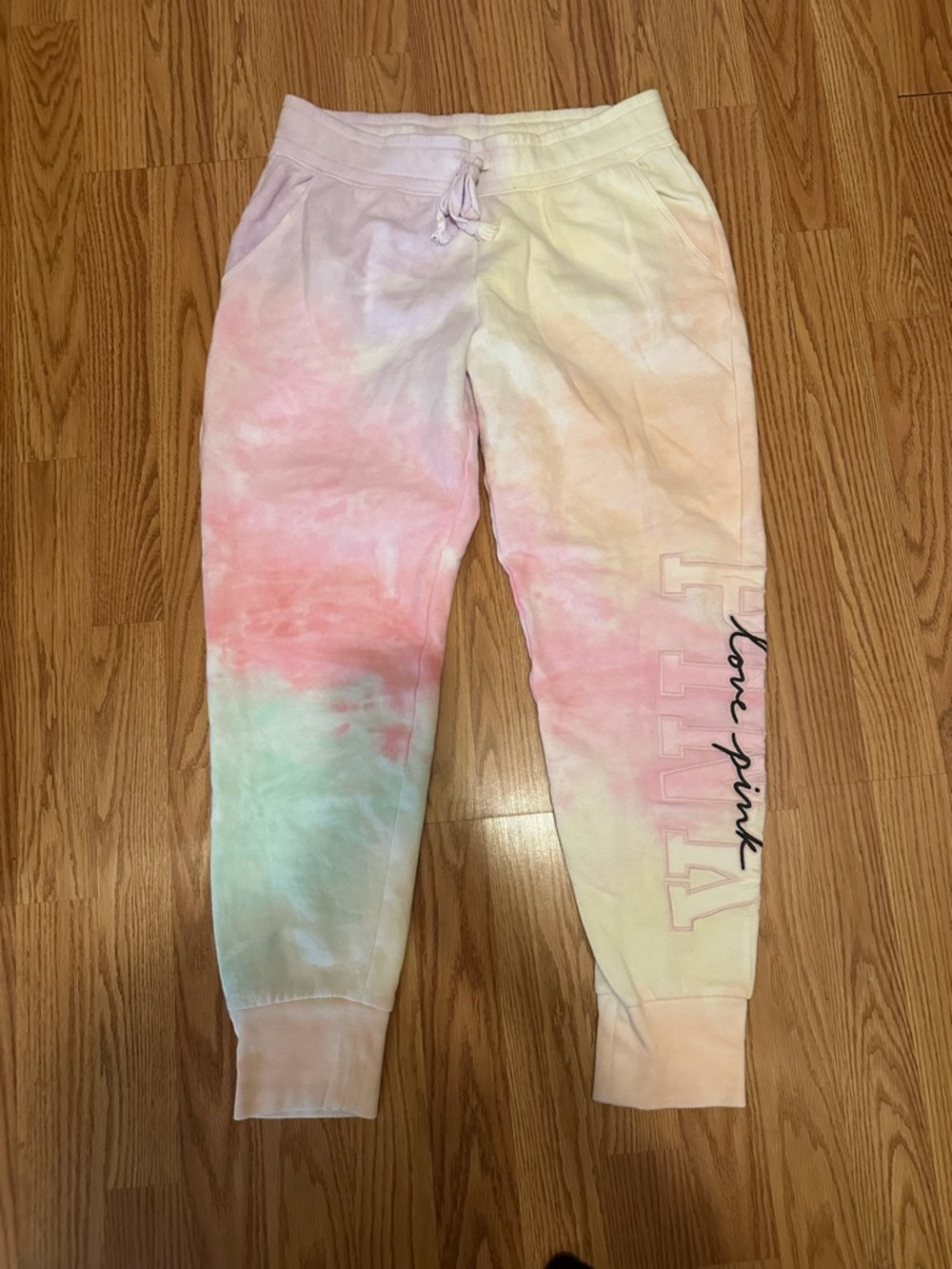 VS Pink Rainbow Tie Dye Freya Outfit M - Picture 6 of 9